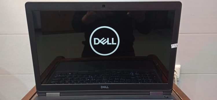 لپتاپ لمسی لتیتیود دل 5591 Dell 5591 Core i5(8300H)- DDR4 8G- SSD 256- UHD 630- FHD Touch "15